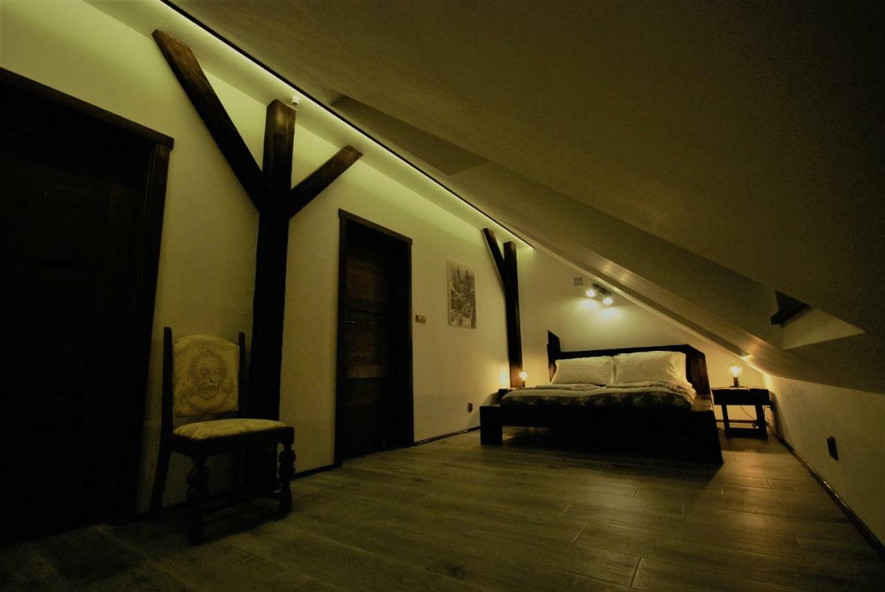 Atticapartment Lublin Buitenkant foto
